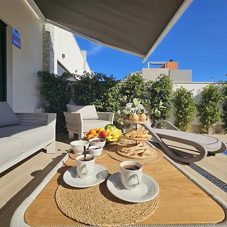 Piscina Privada Aguas Nuevas Сasa de vacaciones *